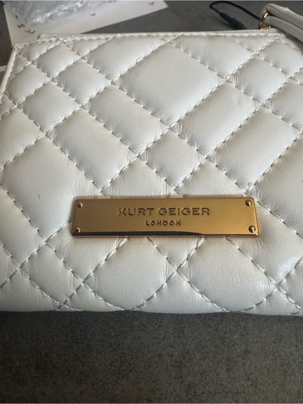 Kurt Geiger Quilted Leather Bifold - Double Zip wallet NIB - Picture 2 of 8